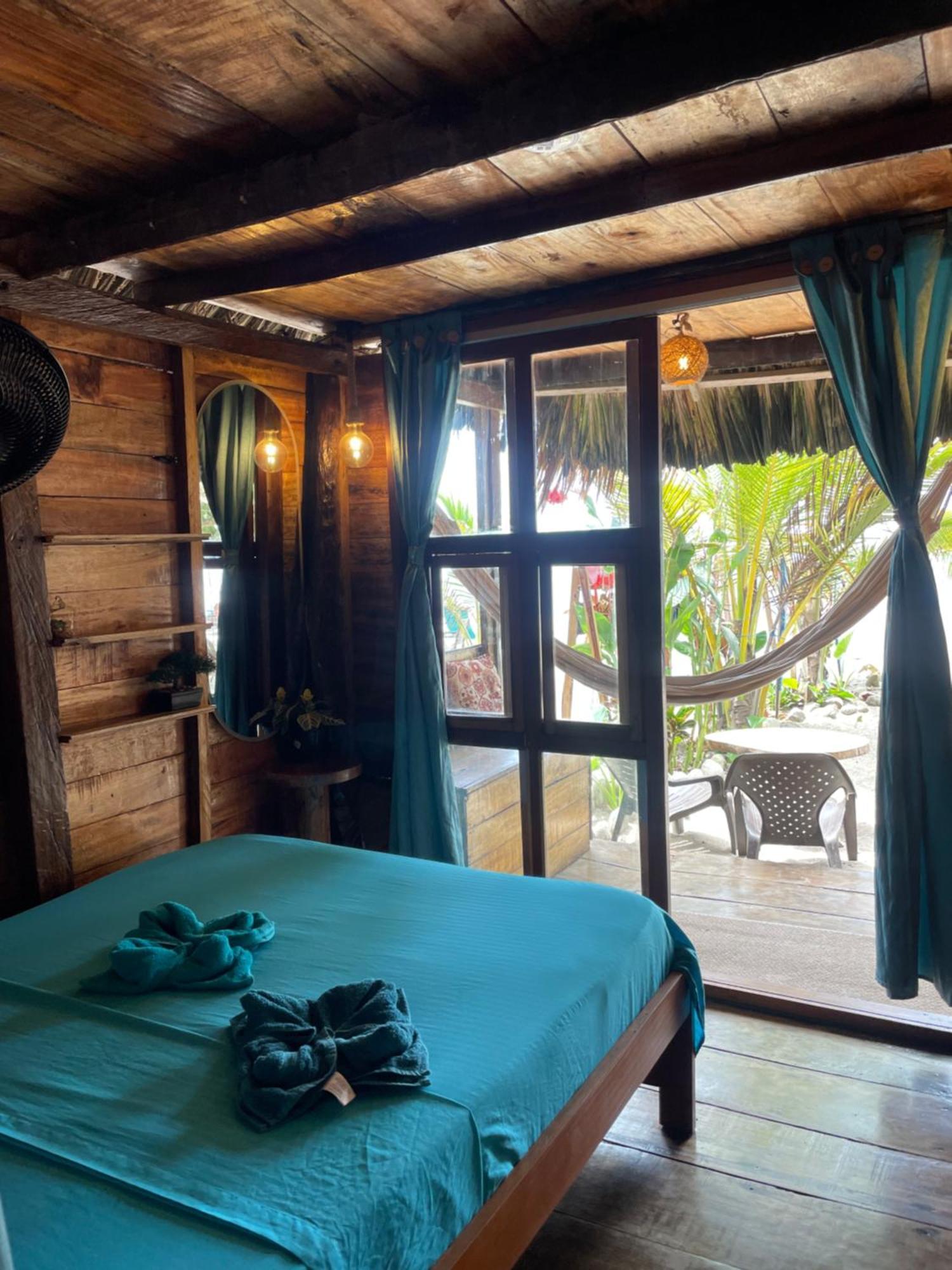 Chill And Surf Mendihuaca Hotel Guachaca Exterior photo