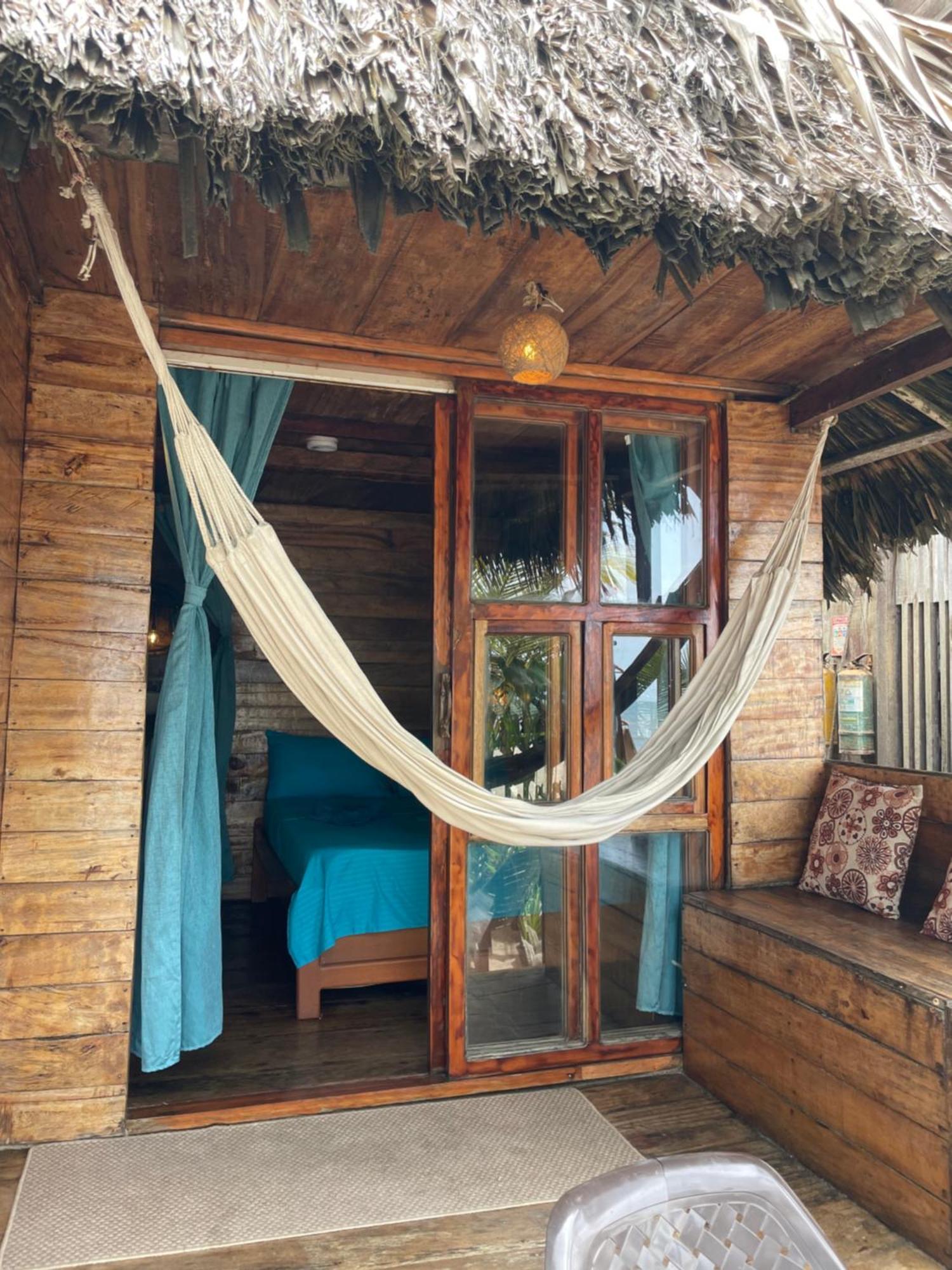 Chill And Surf Mendihuaca Hotel Guachaca Exterior photo