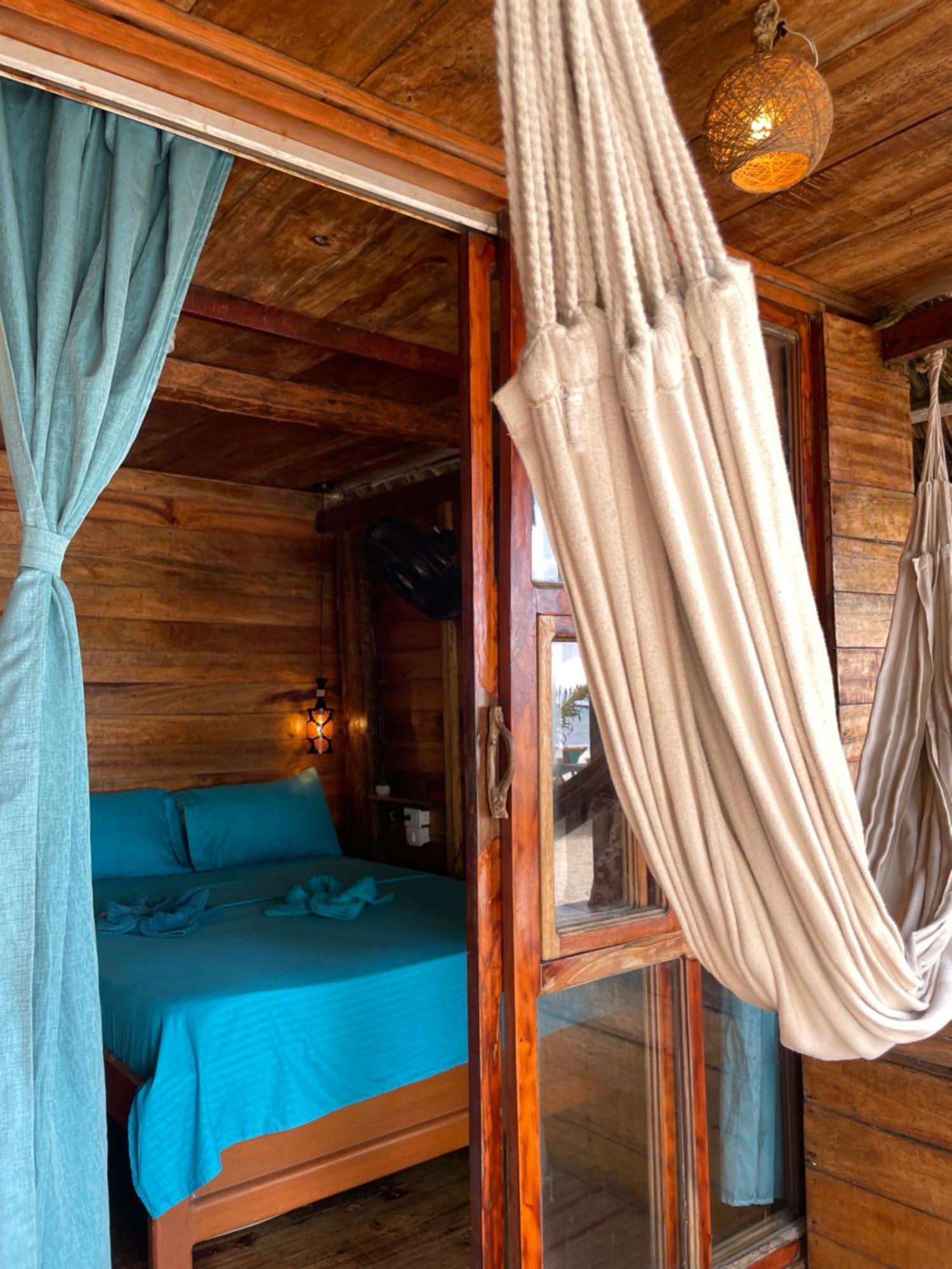 Chill And Surf Mendihuaca Hotel Guachaca Exterior photo