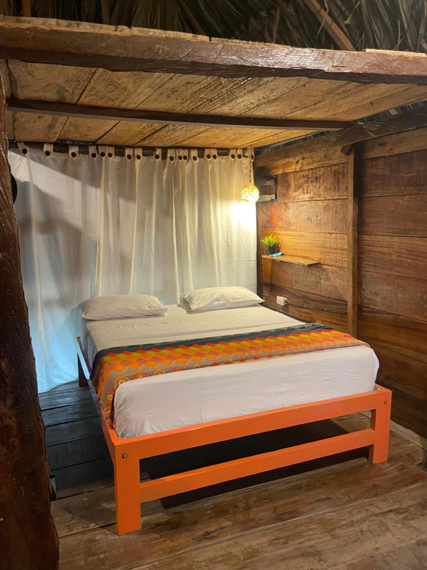 Chill And Surf Mendihuaca Hotel Guachaca Exterior photo